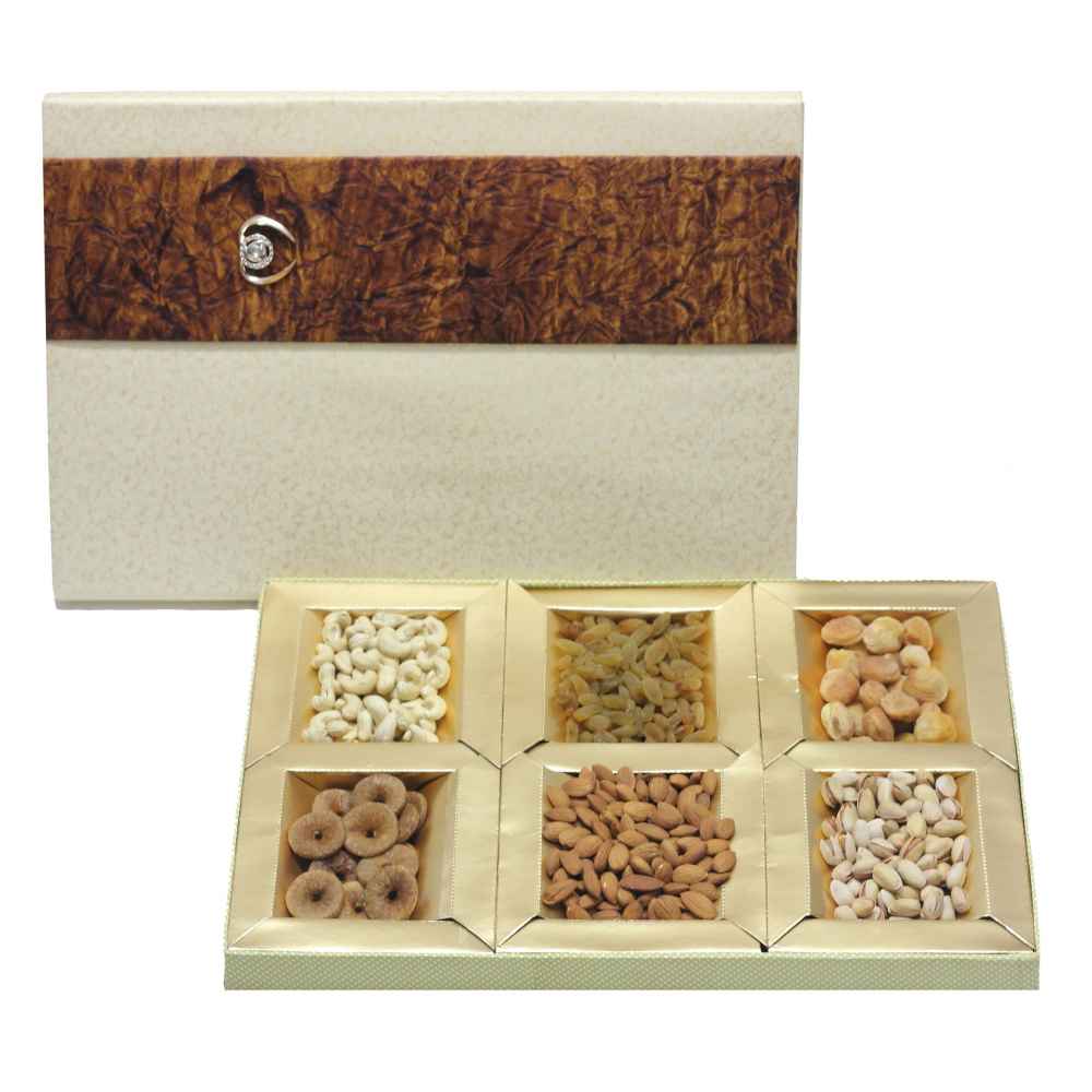 Dry Fruits Gift Box (Jumbo) Winter Hazelnut & Brown